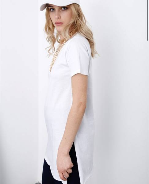 Basic T-Shirt - White